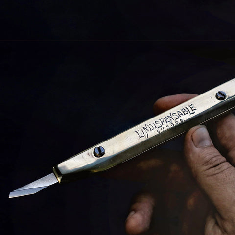 L'indispensible Handle & Chartermade Blade